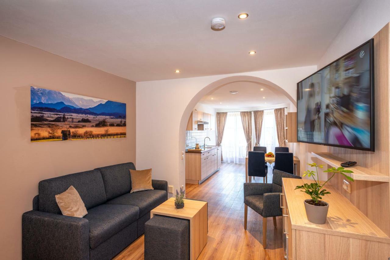 Aparthotel Werdenfels มูร์เนา อัม ชตัฟเฟิลเซ ภายนอก รูปภาพ